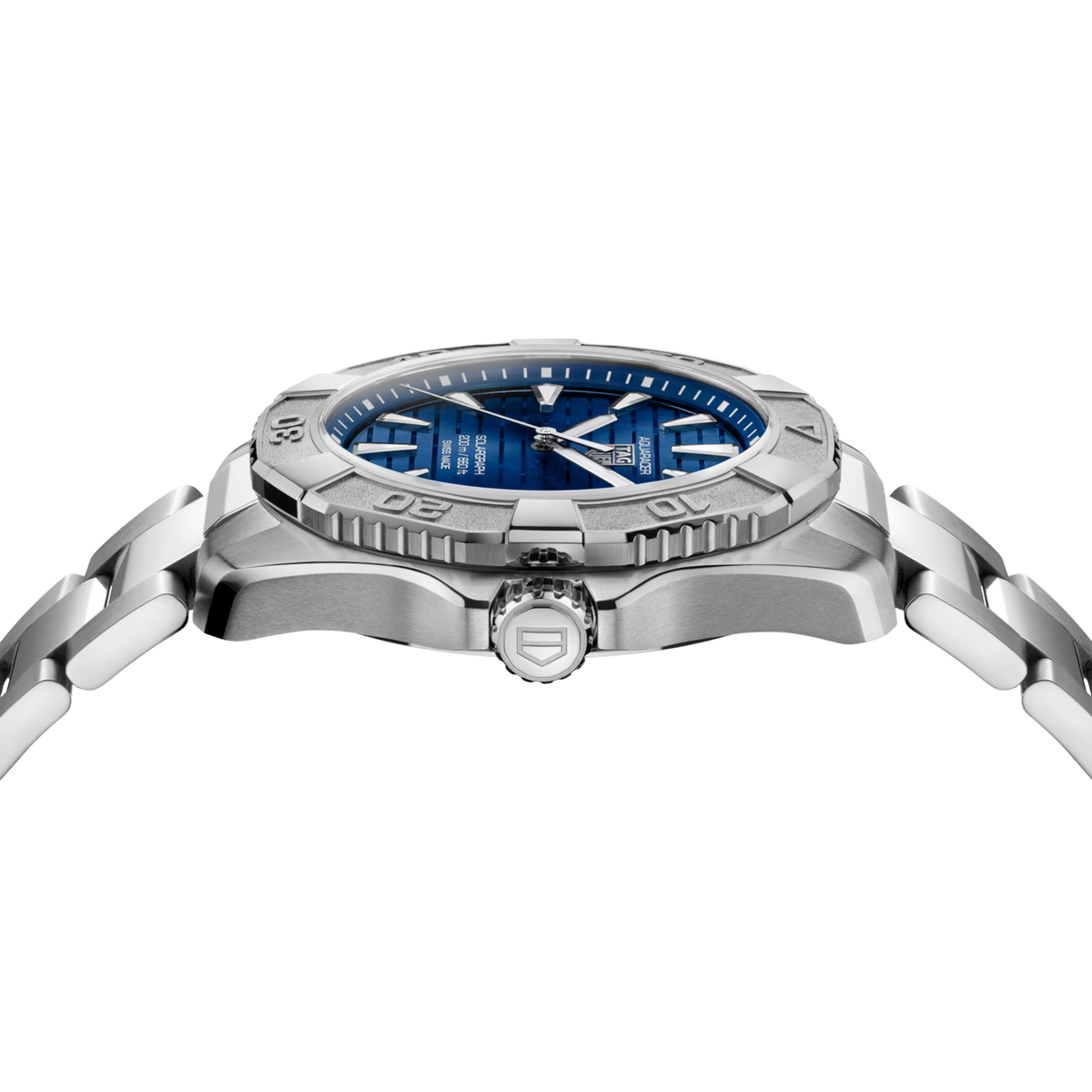 TAG Heuer Aquaracer Professional 200 40mm solar-powered Swiss sports watch with blue dial, rotating bezel and 200m water resistance.