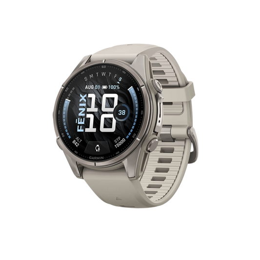The bright 1.3-inch AMOLED touchscreen is protected by scratch-resistant sapphire crystal, delivering exceptional clarity for navigation, performance data and everyday smart features.