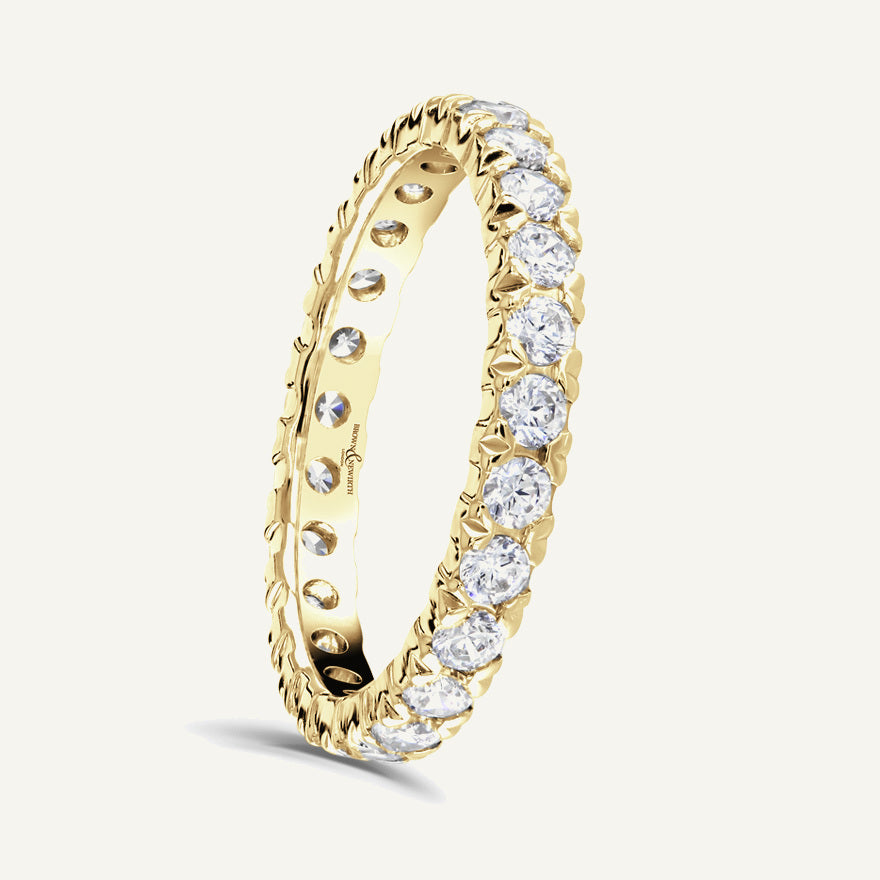Round Brilliant Cut, Kiss Claw Diamond Eternity Ring