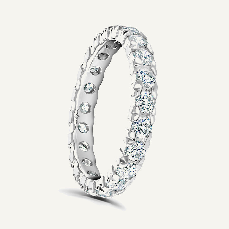 Round Brilliant Cut, Kiss Claw Diamond Eternity Ring