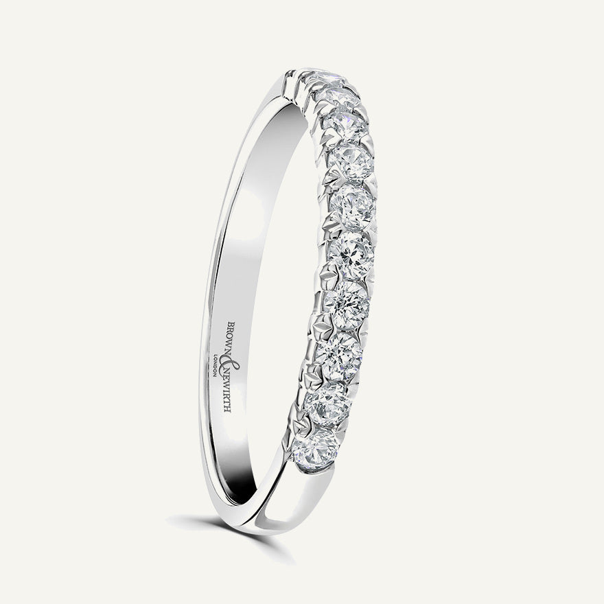 Round Brilliant Cut, Kiss Claw Diamond Eternity Ring