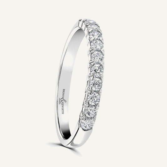 Round Brilliant Cut, Kiss Claw Diamond Eternity Ring