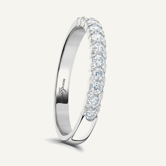 Round Brilliant Cut, Kiss Claw Diamond Eternity Ring