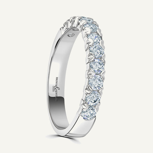 Round Brilliant Cut, Kiss Claw Diamond Eternity Ring