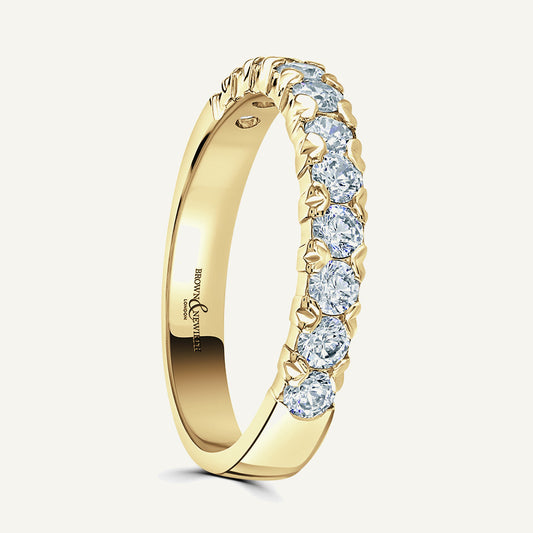 Round Brilliant Cut, Kiss Claw Diamond Eternity Ring
