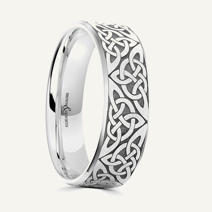 P1112 Flat Court Patterned Wedding Ring