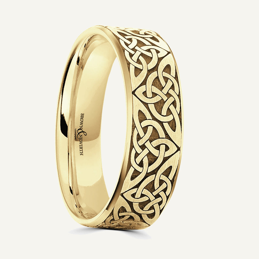 P1112 Flat Court Patterned Wedding Ring