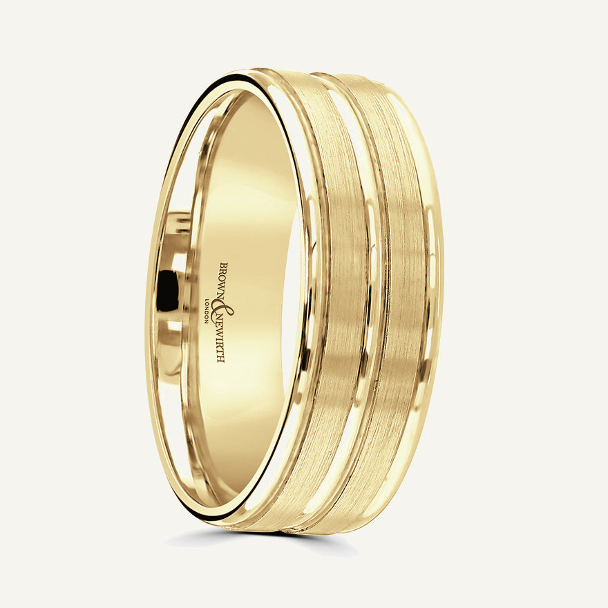P1131 Flat Court Patterned Wedding Ring
