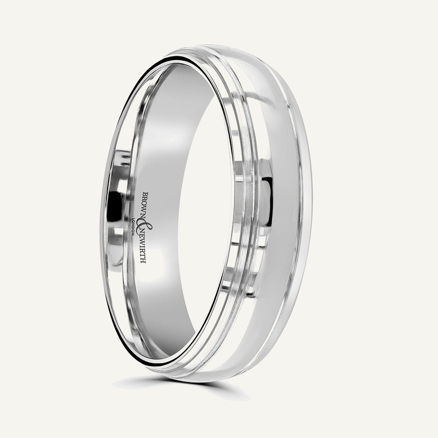 P1165 Classic Court Patterned Wedding Ring