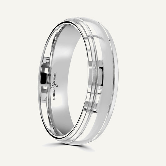 P1165 Classic Court Patterned Wedding Ring