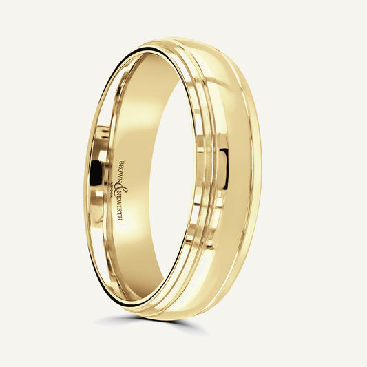 P1165 Classic Court Patterned Wedding Ring
