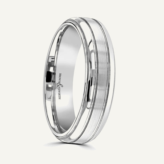 P1185 Softened Court Patterned Wedding Ring