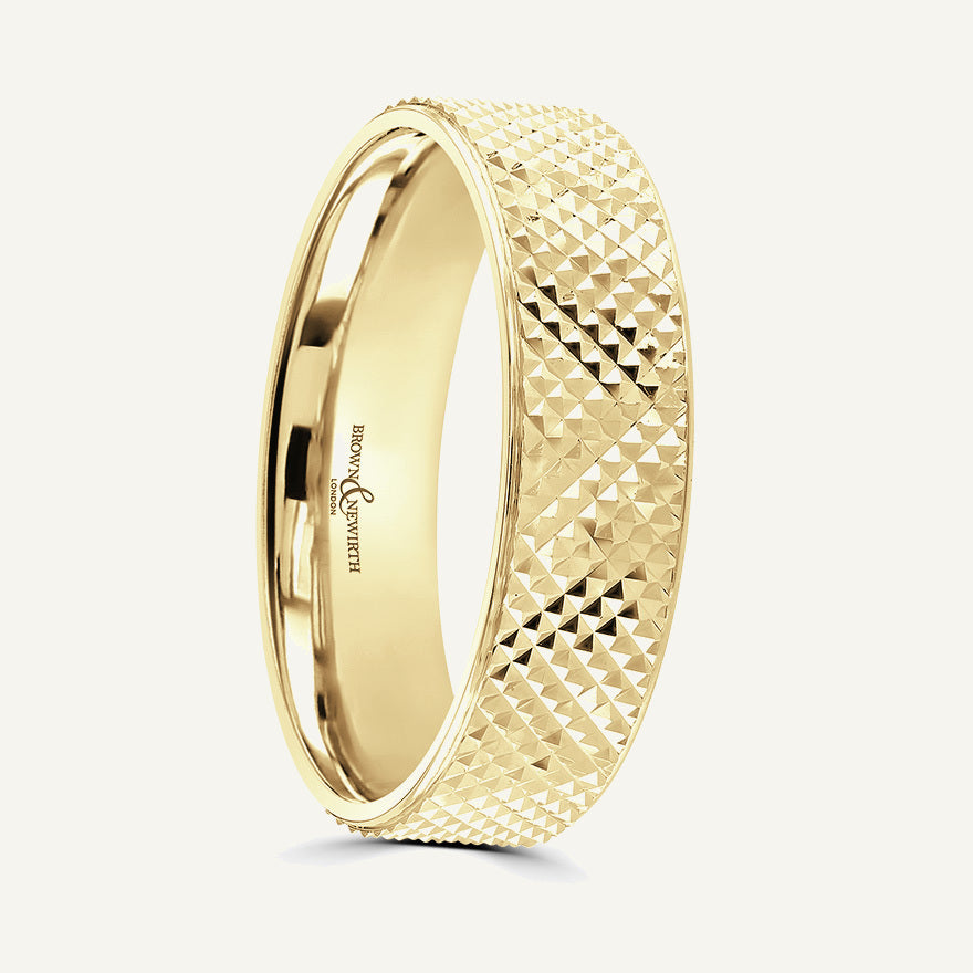 P2013 Flat Court Patterned Wedding Ring