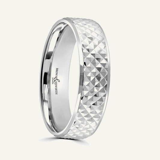 P2017 Flat Court Patterned Wedding Ring