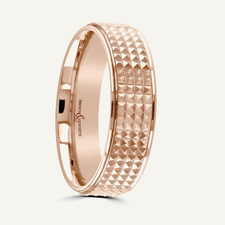 P2022 Flat Court Patterned Wedding Ring