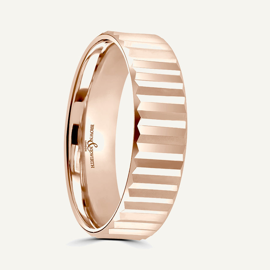P2025 Flat Court Patterned Wedding Ring