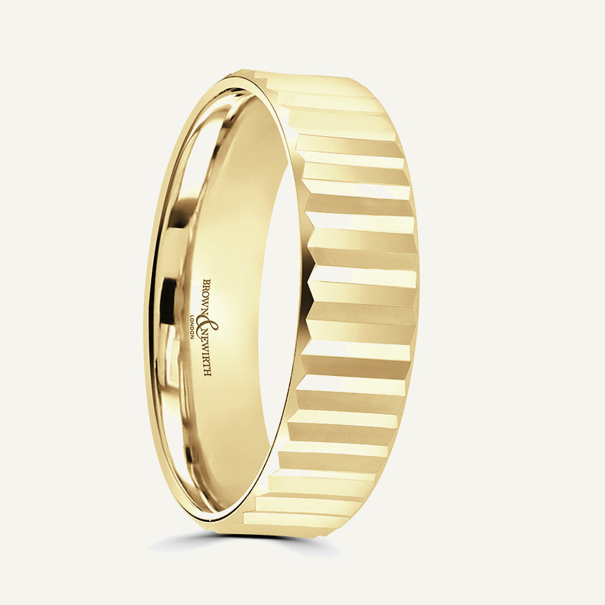 P2025 Flat Court Patterned Wedding Ring