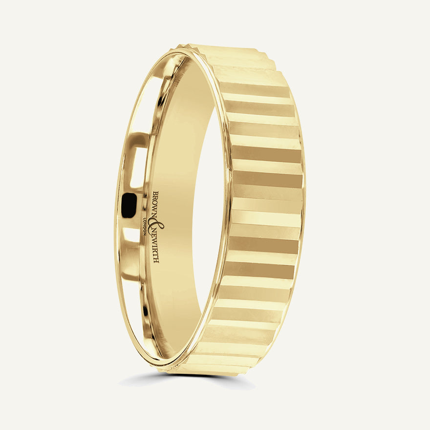 P2028 Flat Court Patterned Wedding Ring