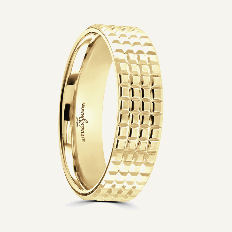 P2038 Flat Court Patterned Wedding Ring