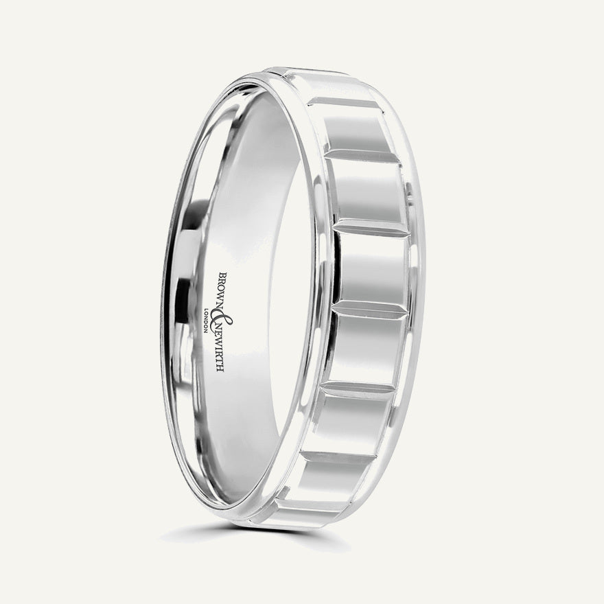 P2039 Flat Court Patterned Wedding Ring