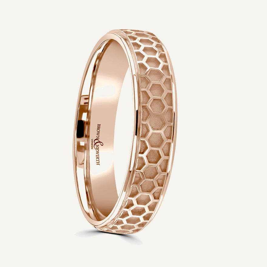 P2044 Modern Court Patterned Wedding Ring