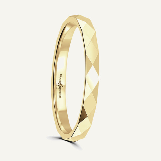 P2047P Classic Court Patterned Wedding Ring
