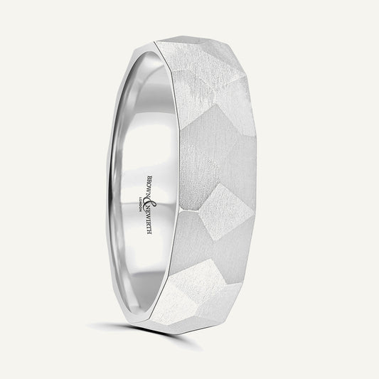 P2048 Classic Court Patterned Wedding Ring