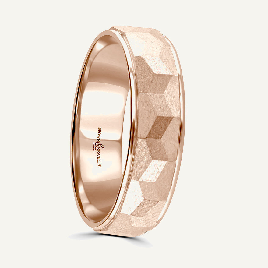 P2051 Classic Court Patterned Wedding Ring