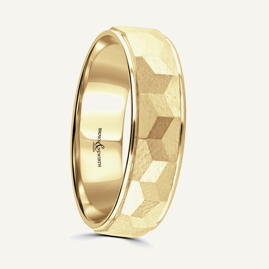 P2051 Classic Court Patterned Wedding Ring