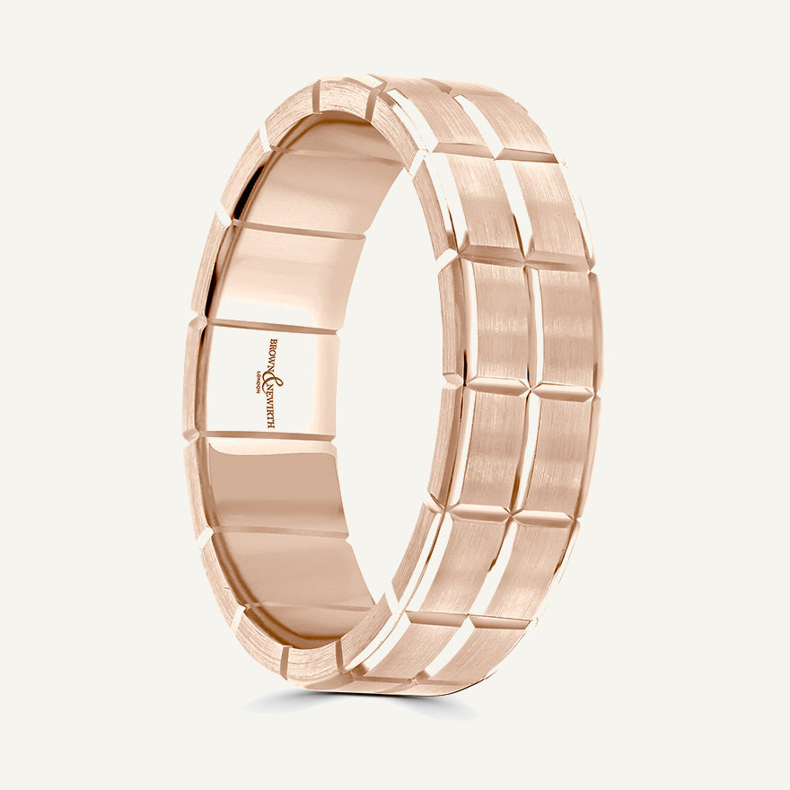 P2061 Flat Court Patterned Wedding Ring
