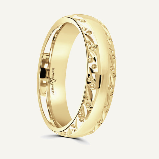 P516 Classic Court Patterned Wedding Ring