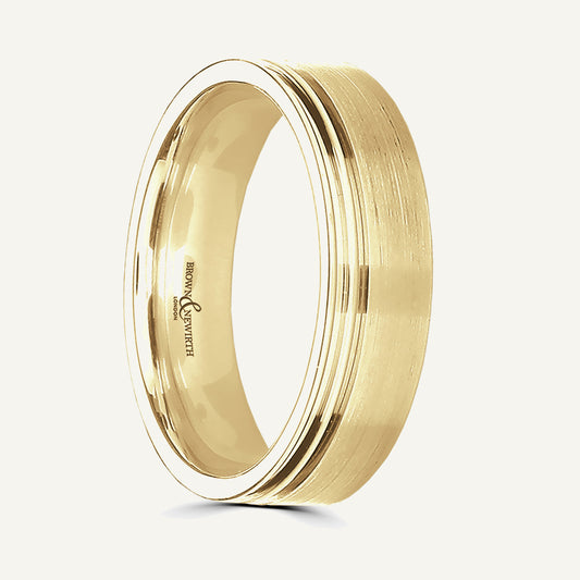 P596 Flat Court Patterned Wedding Ring