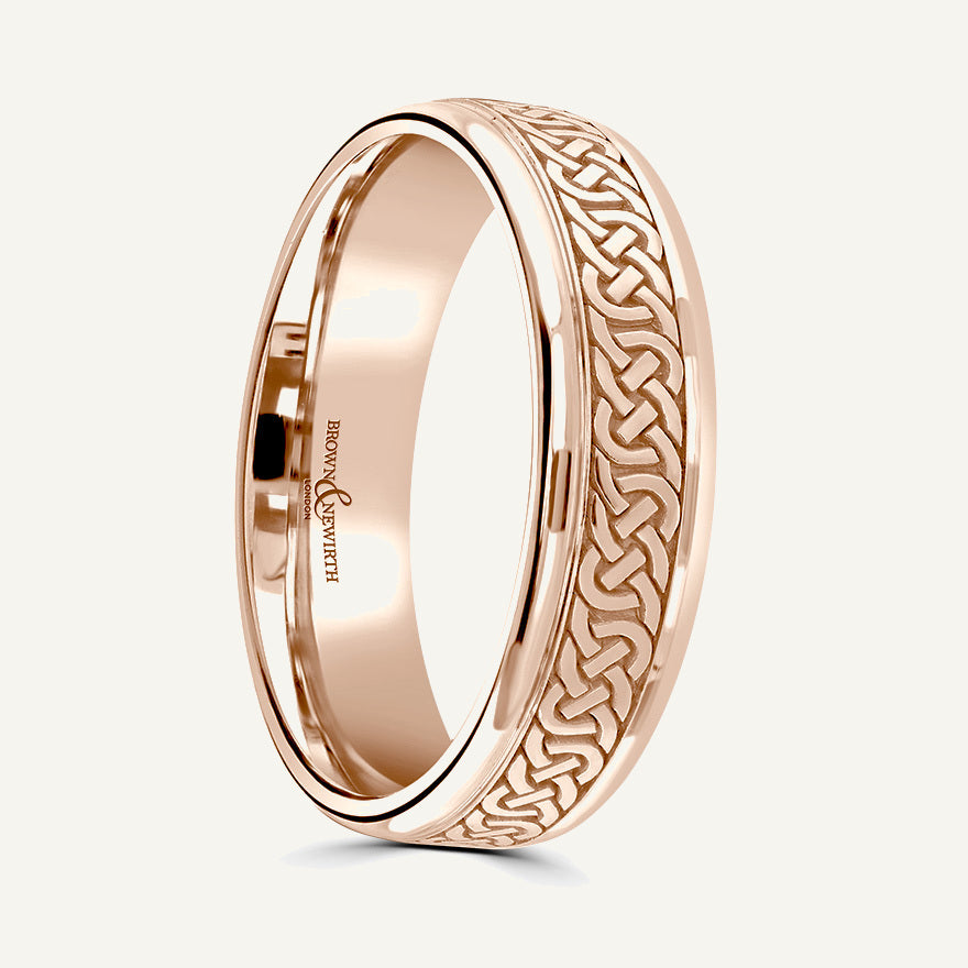P681 Flat Court Patterned Wedding Ring