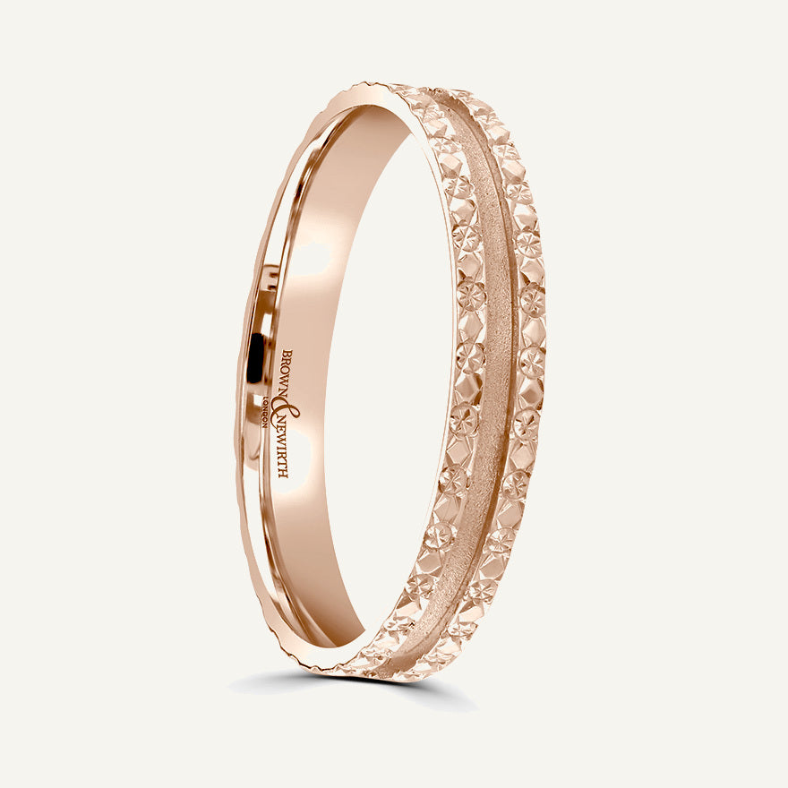 P695 Flat Court Patterned Wedding Ring