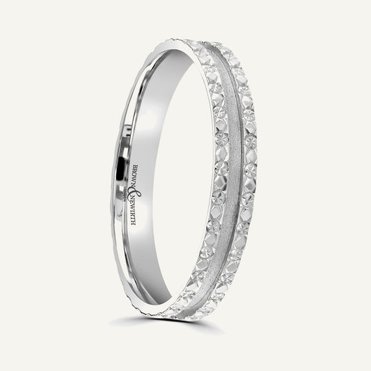 P695 Flat Court Patterned Wedding Ring