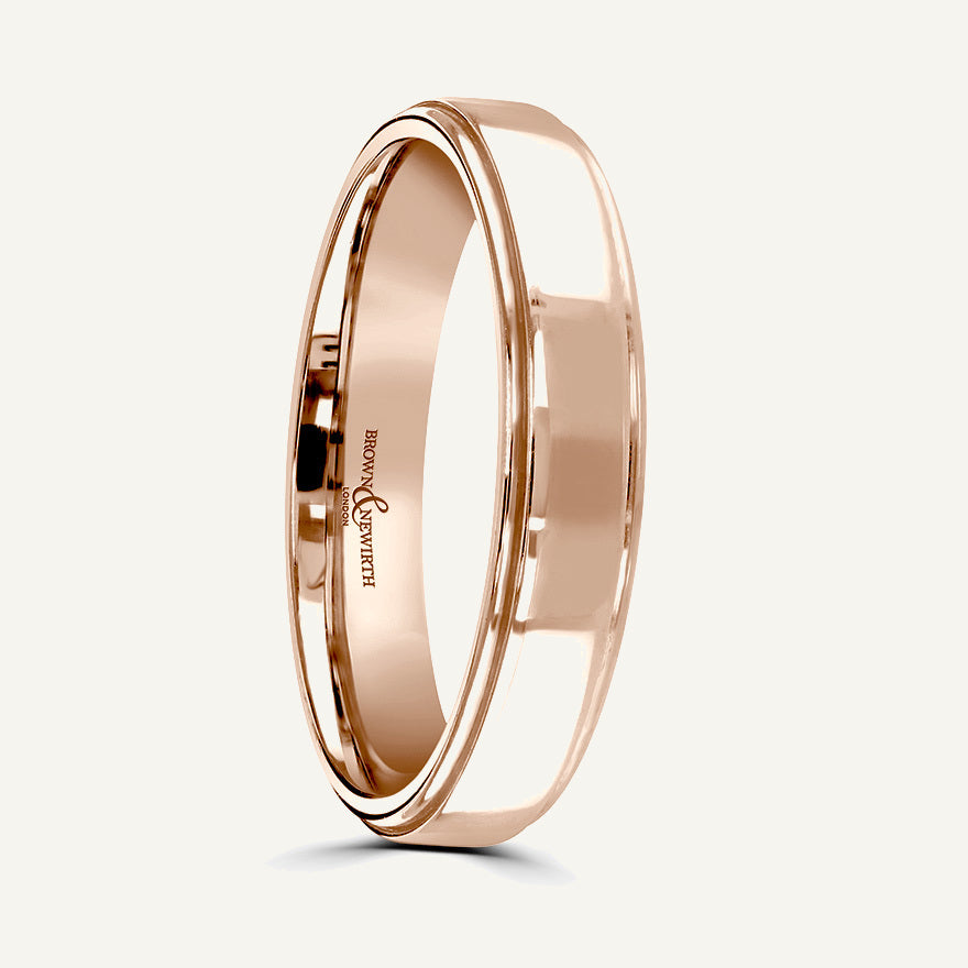 P728 Modern Court Patterned Wedding Ring