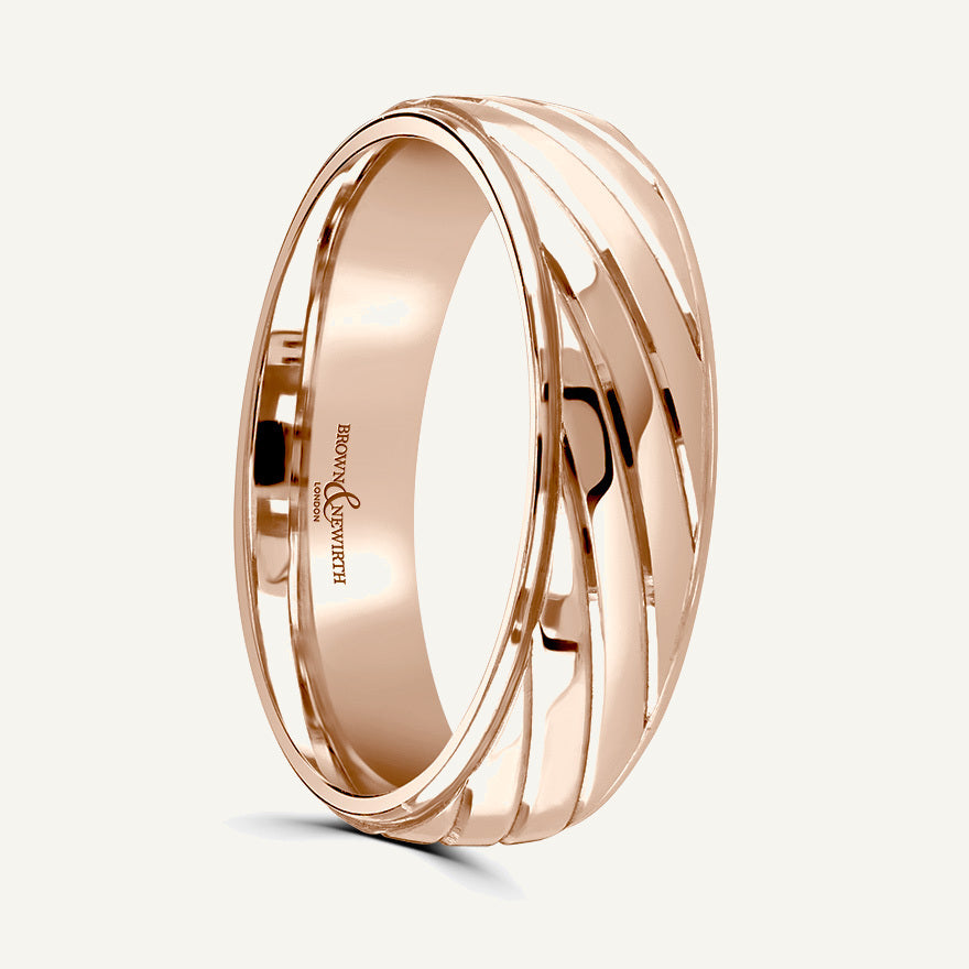 P729 Modern Court Patterned Wedding Ring