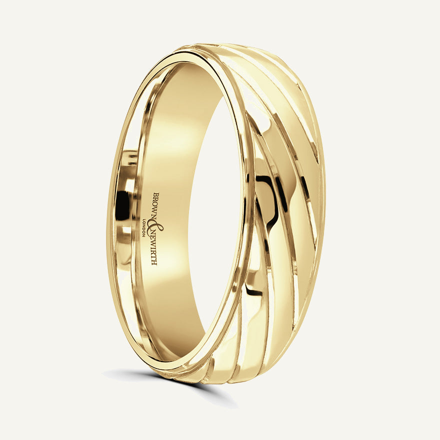 P729 Modern Court Patterned Wedding Ring