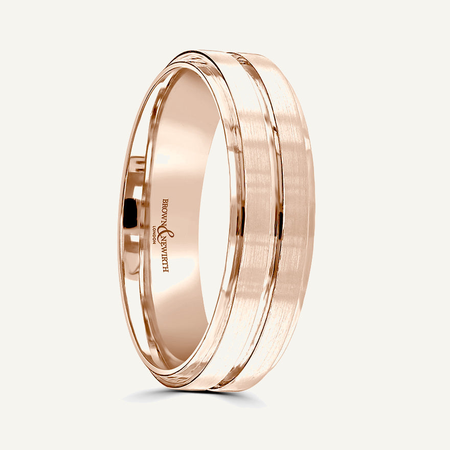 P780 Flat Court Patterned Wedding Ring