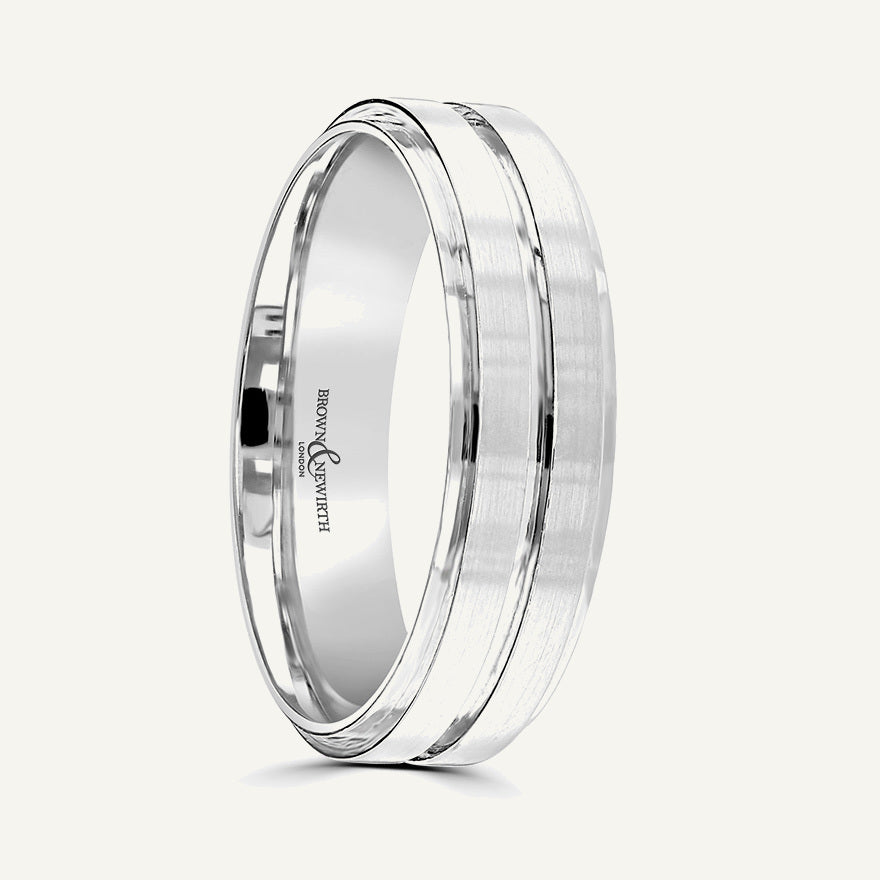 P780 Flat Court Patterned Wedding Ring
