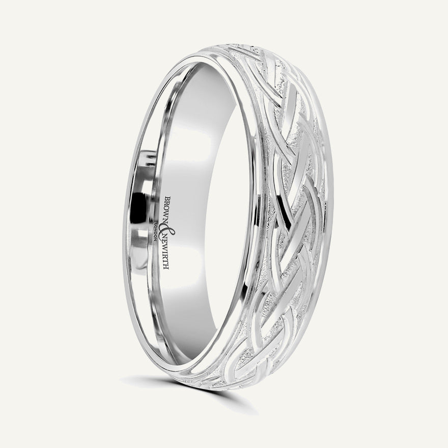 P79 Classic Court Patterned Wedding Ring