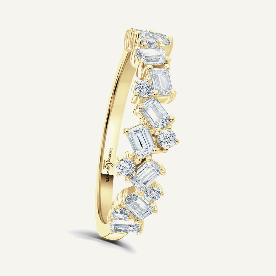Emerald & Round Brilliant Cut, Claw, Scattered Diamond Eternity Ring