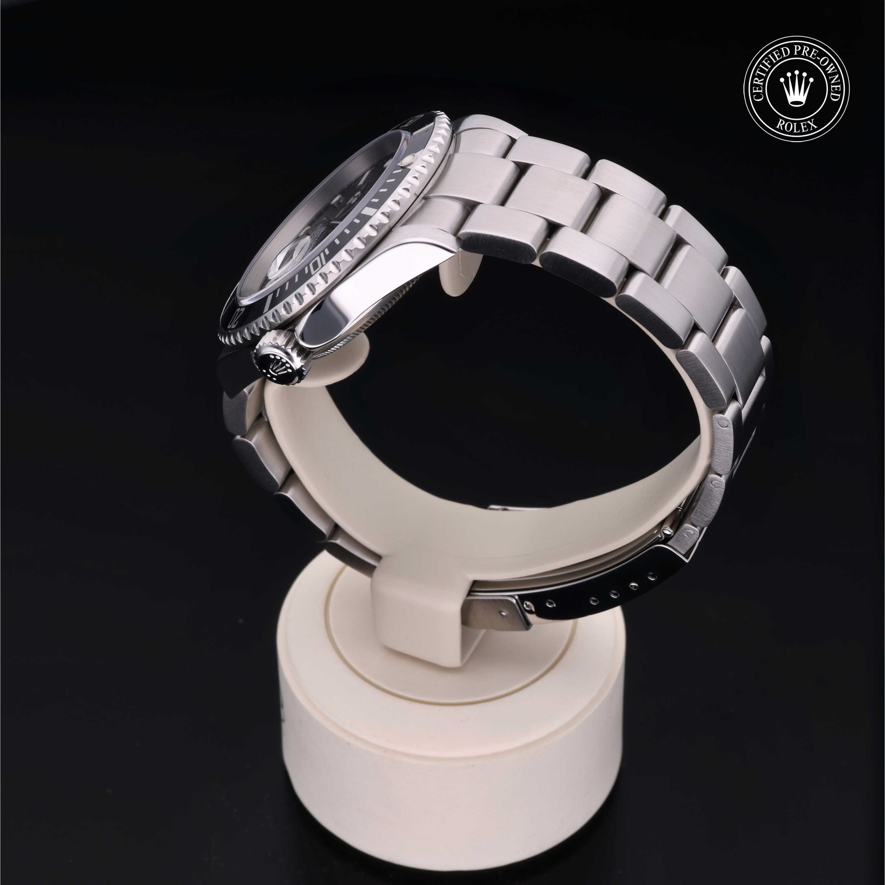 Rolex Submariner Date 40 - 360° view