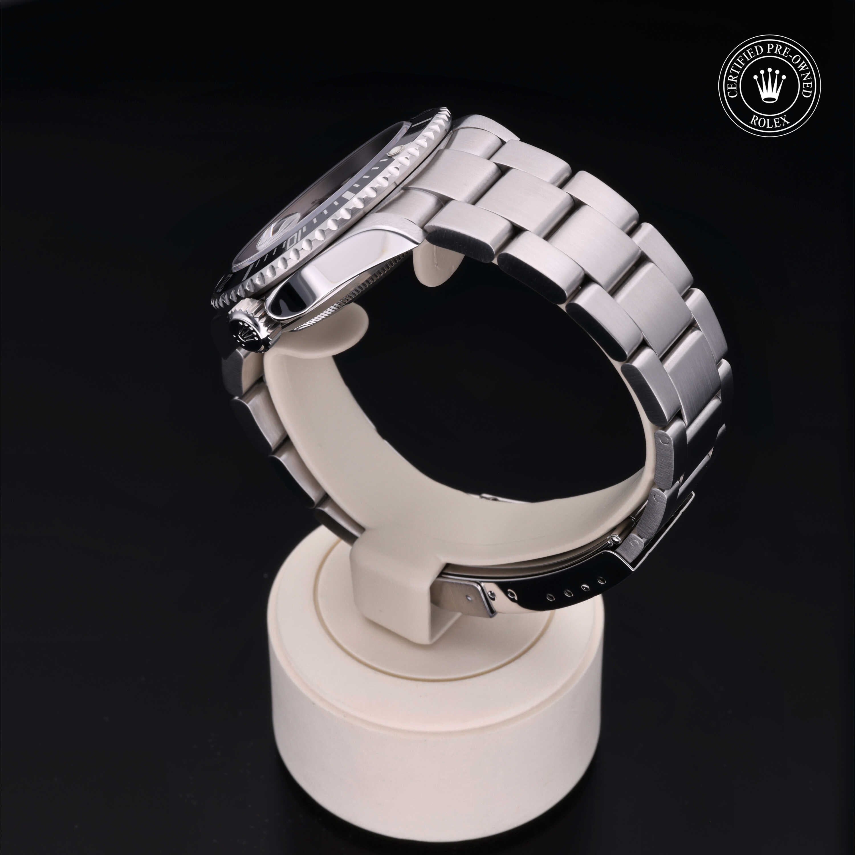 Rolex Submariner Date 40 - 360° view