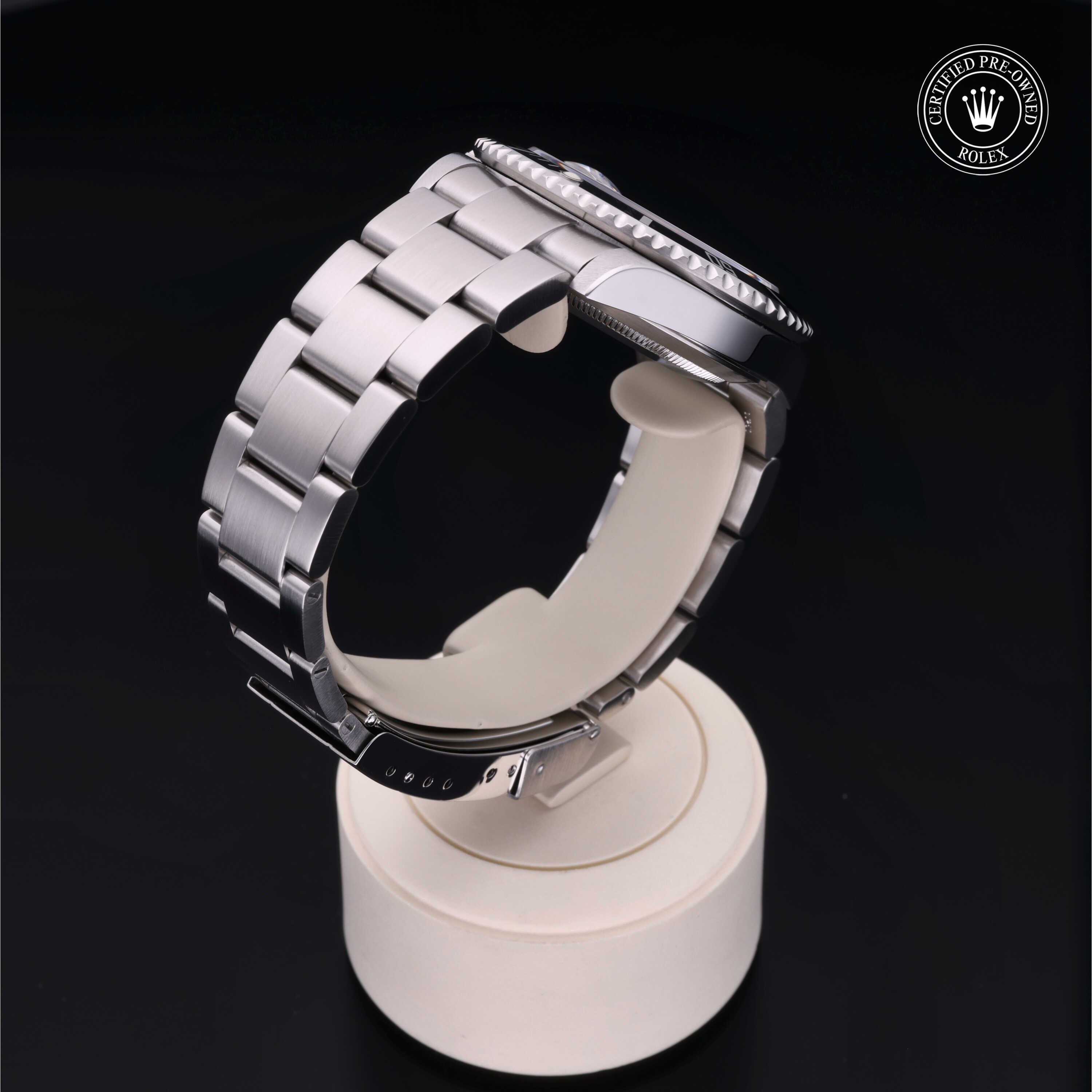 Rolex Submariner Date 40 - 360° view