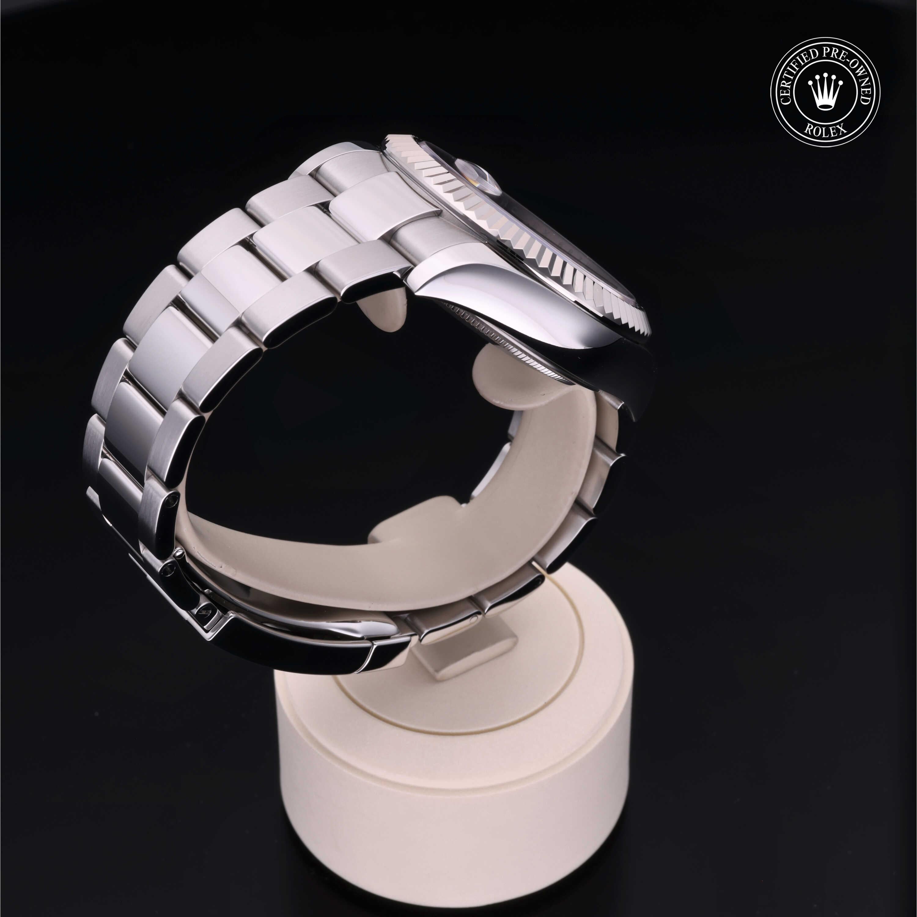 Rolex Sky-Dweller 42
