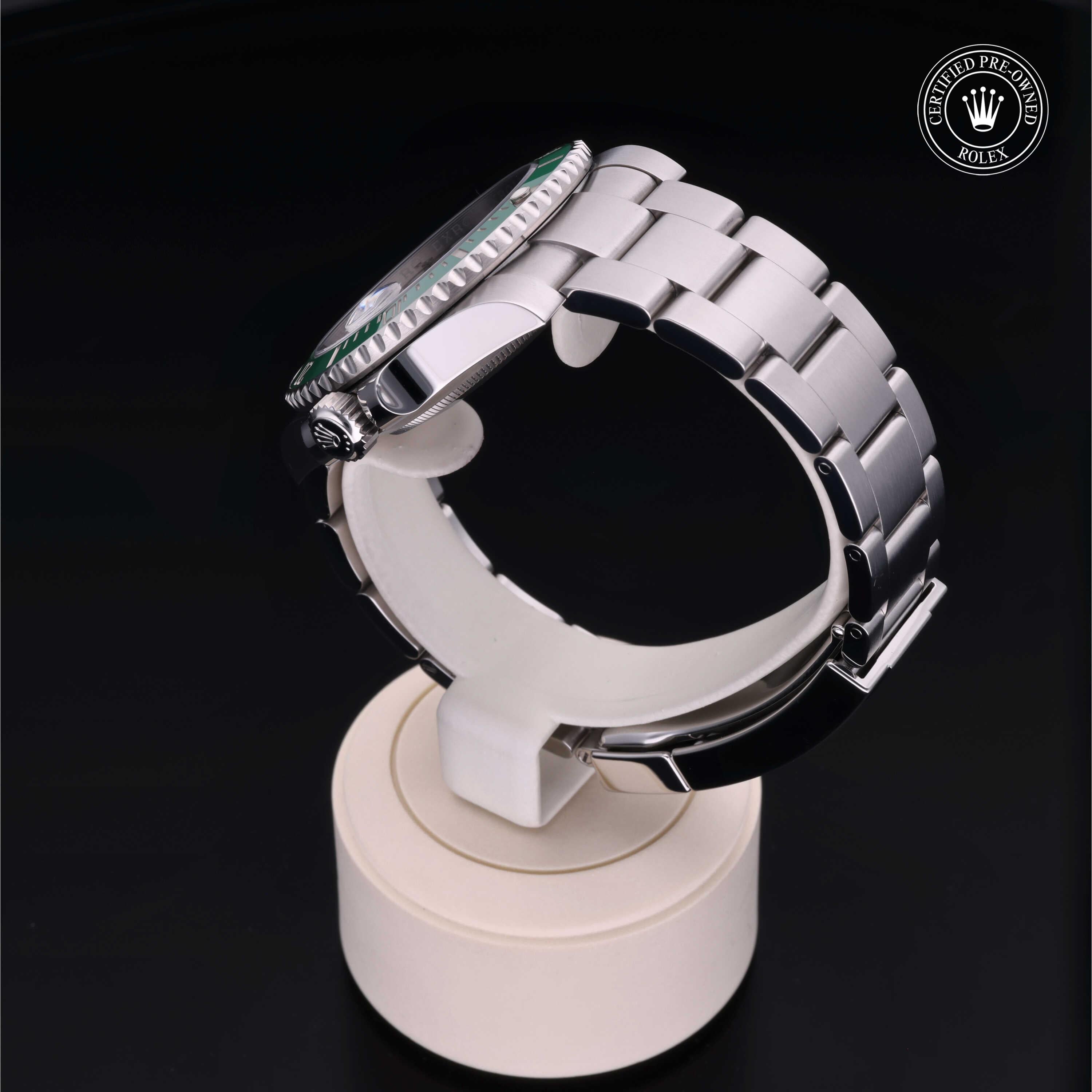 Rolex Submariner Date 40 - 360° view