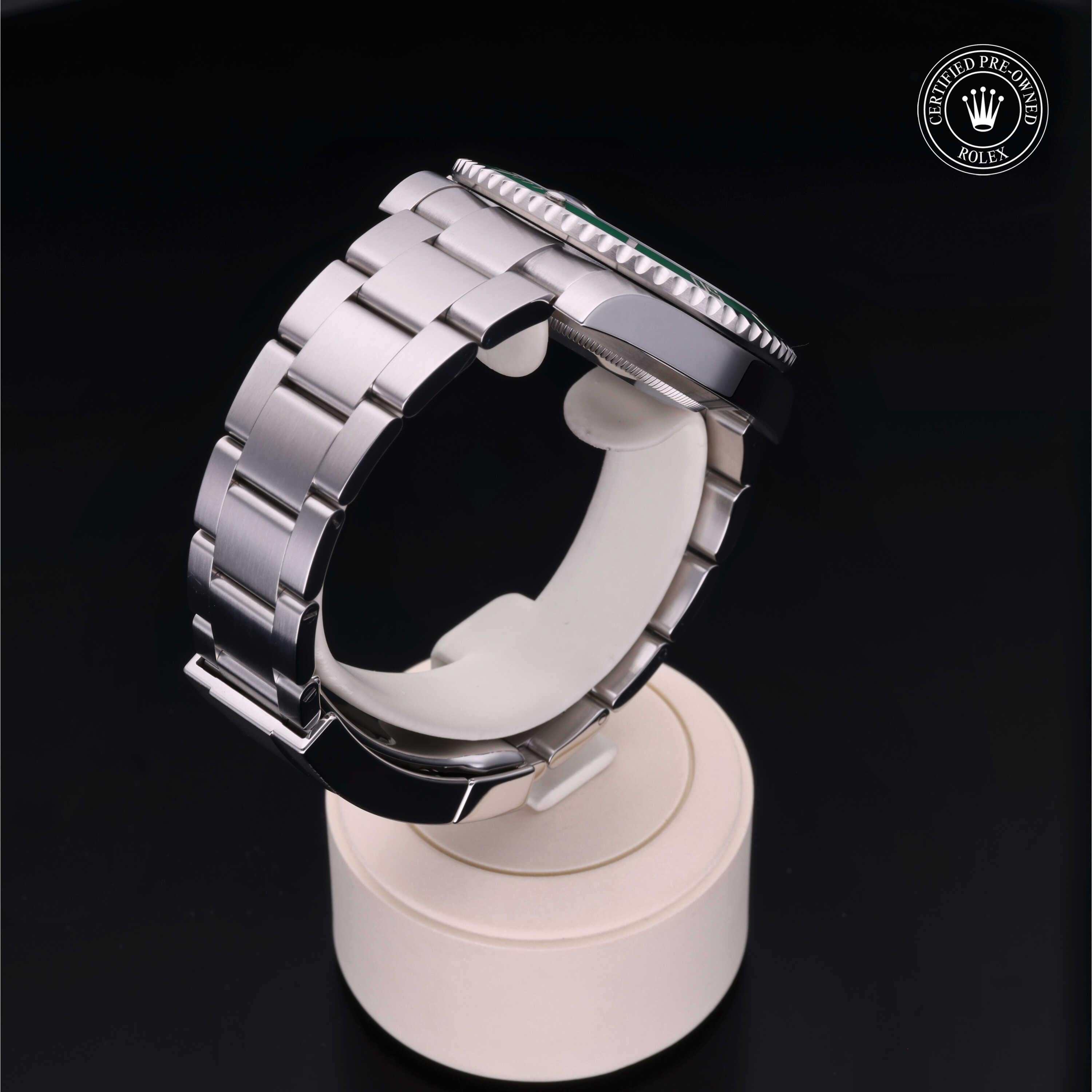 Rolex Submariner Date 40 - 360° view