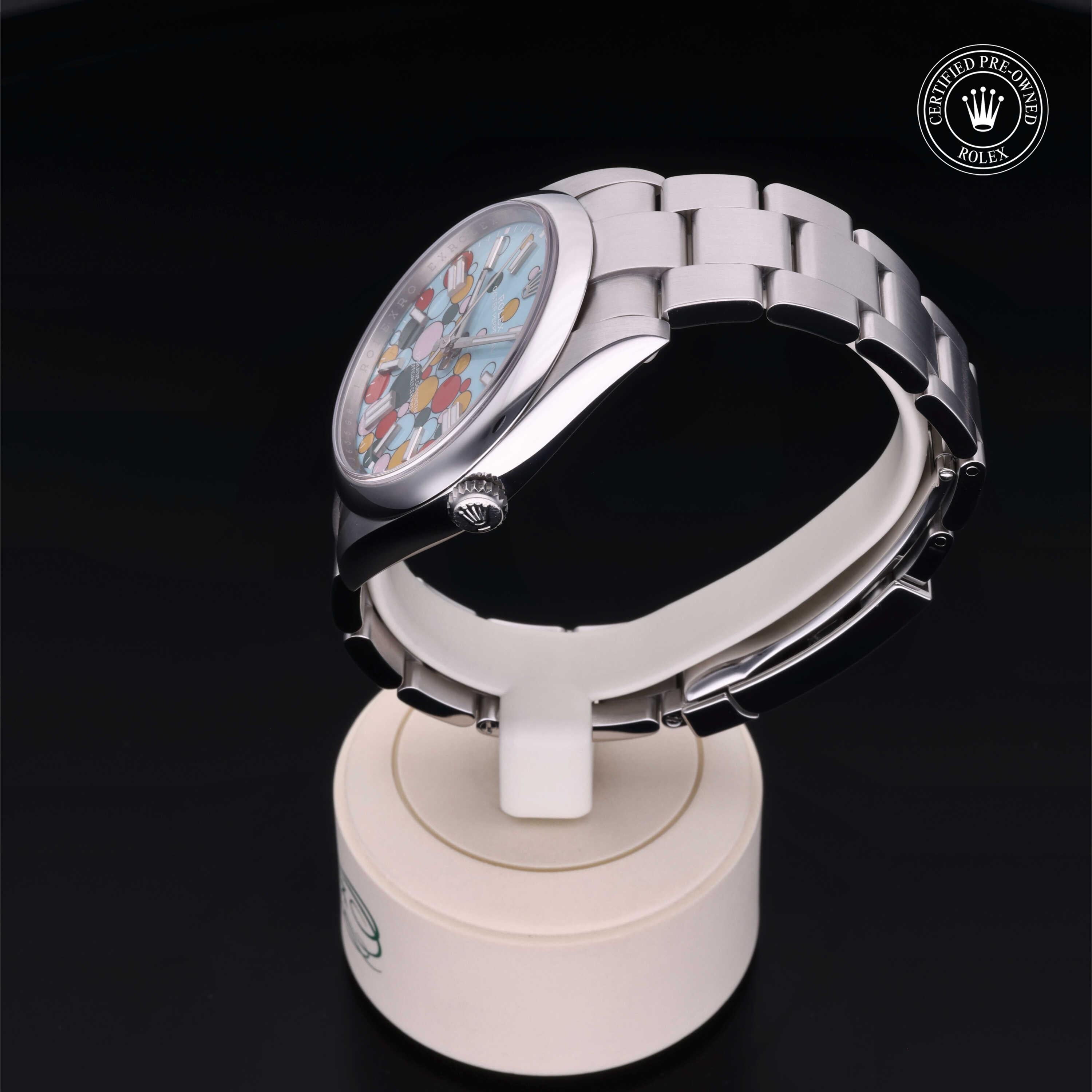 Rolex Oyster Perpetual 41 - 360° view
