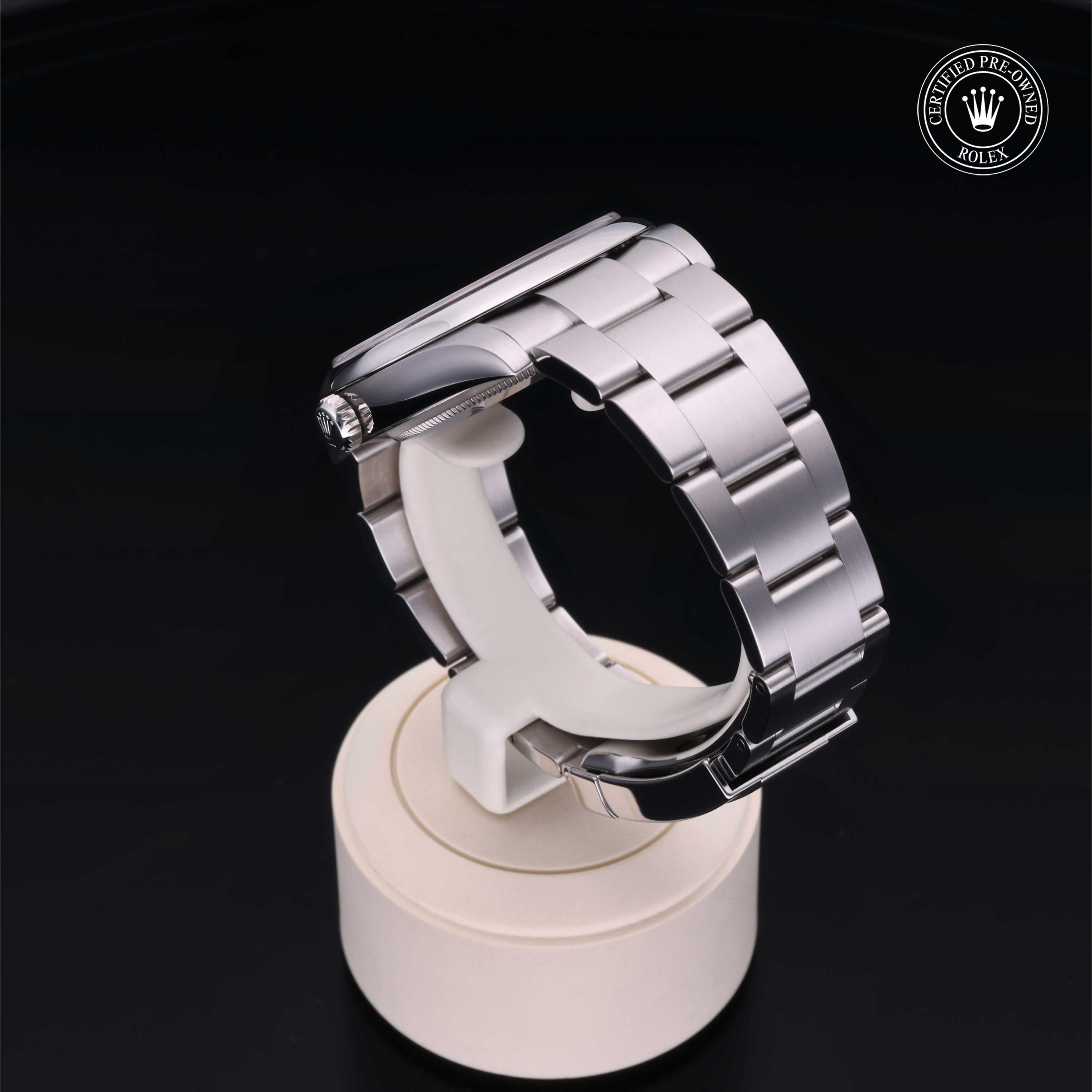 Rolex Oyster Perpetual 41 - 360° view